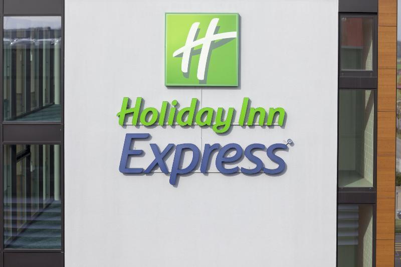 Holiday Inn Express Astana - Turan Bagian luar foto